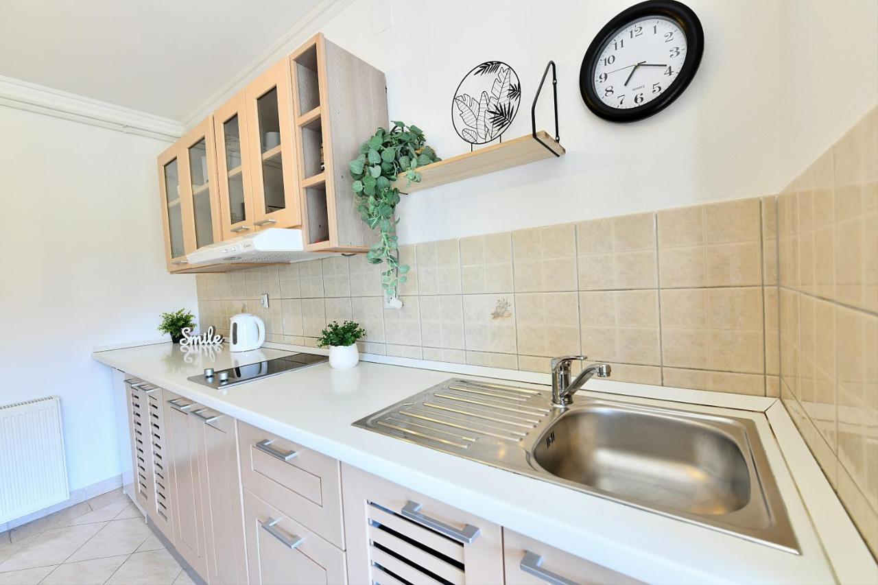 Apartments Green Park Rakovica Extérieur photo