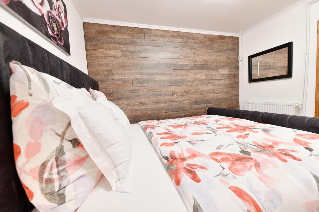 Apartments Green Park Rakovica Extérieur photo